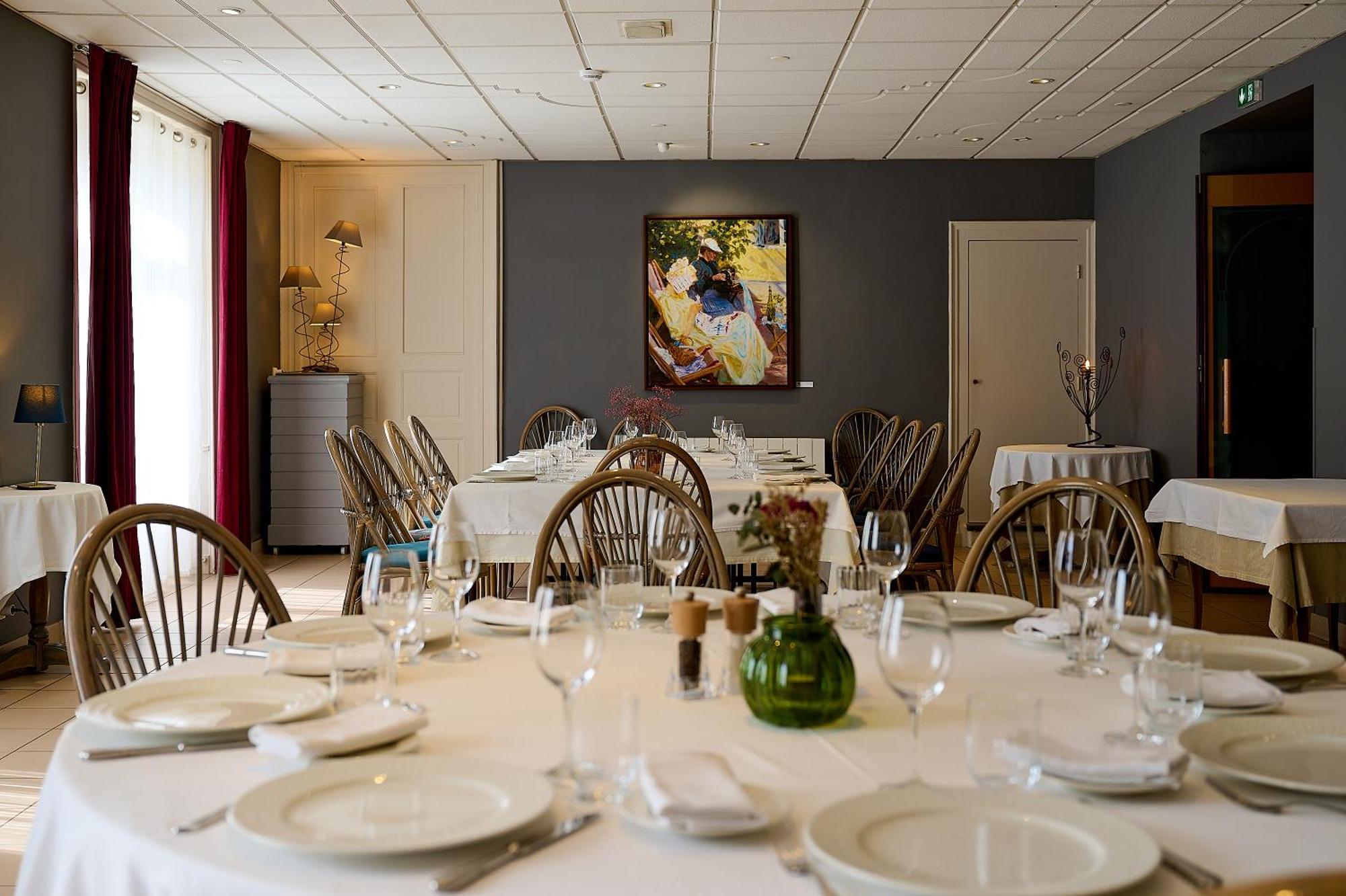 Logis L'Ermitage Hotel & Restaurant Saulges Εξωτερικό φωτογραφία