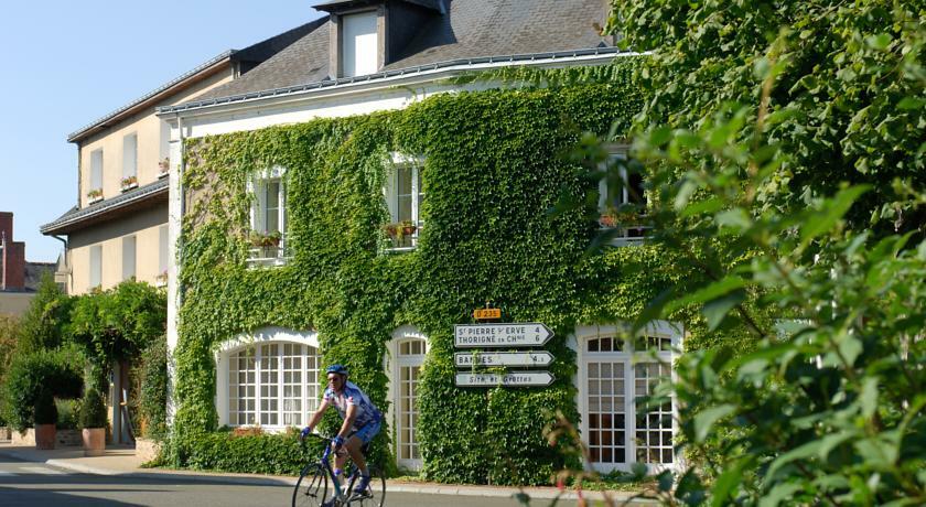 Logis L'Ermitage Hotel & Restaurant Saulges Εξωτερικό φωτογραφία